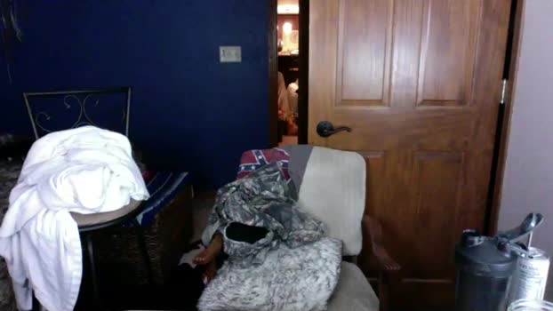 spun_redneck 01-01-2026 video suckshow