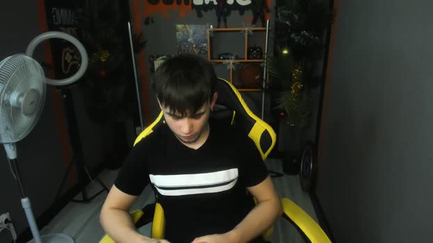 alejandro_ellias 04-01-2026 video sexyfeet