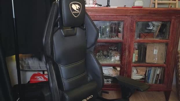 nicky_mart 04-01-2026 video strip