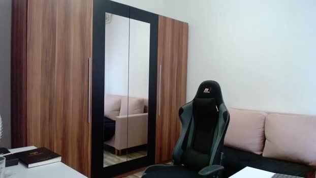 darius_94 13-01-2026 video fuckher