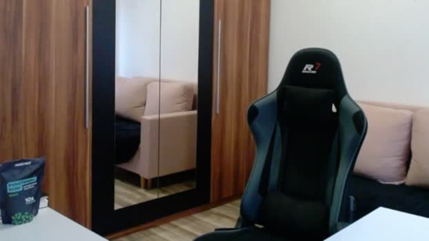 darius_94 18-01-2026 video cute