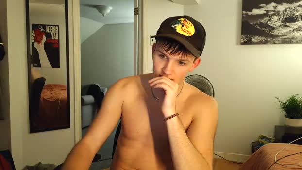 twink2048 27-01-2026 video kissing