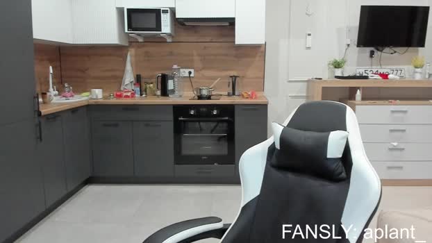 aplant_ 01-02-2026 video jerkoff