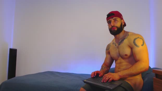 max_xl_ 03-02-2026 video kiss