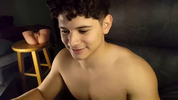 lilhotnando 06-02-2026 video kiss