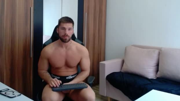 darius_94 11-02-2026 video play