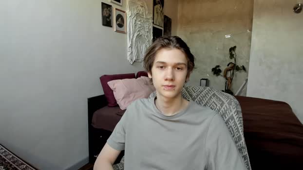 0verlandd 13-02-2026 video kiss