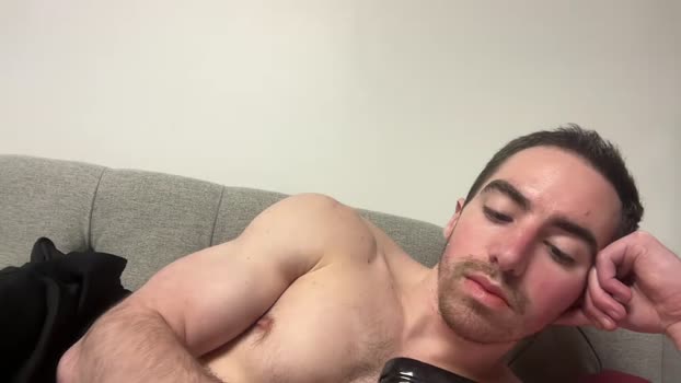 shirtlesshunk15 17-02-2026 video fuckass