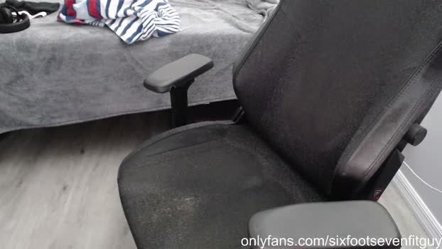 6foot7fitguy 03-03-2026 video show