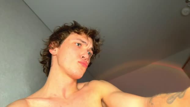 xavier_200 04-03-2026 video sexyfeet