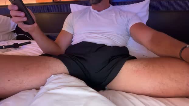 mcr8080 11-03-2026 video kissing