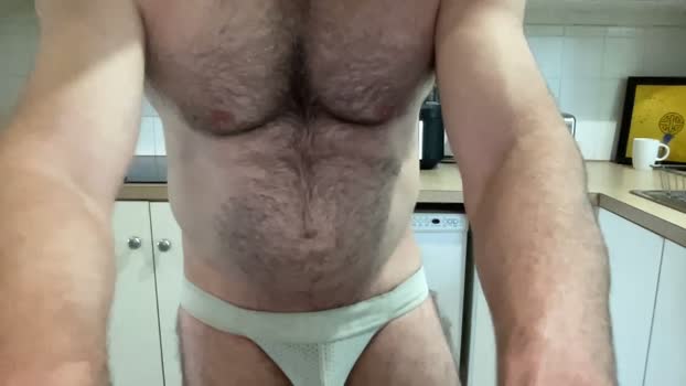 aussiemuscledad 22-03-2026 video Topless