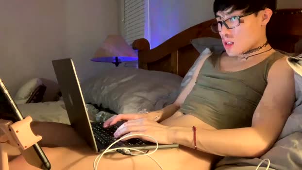 hottiewithabody101 31-03-2026 video striptease