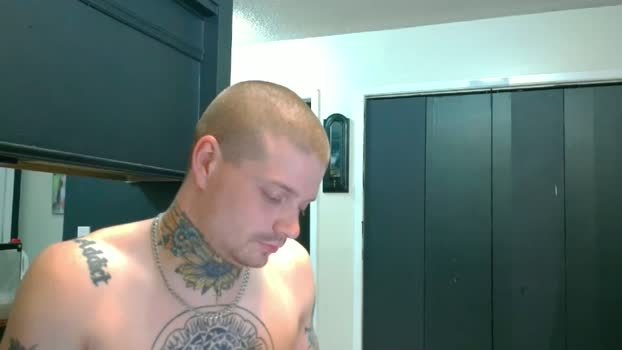 redinthebed 01-04-2026 video striptease