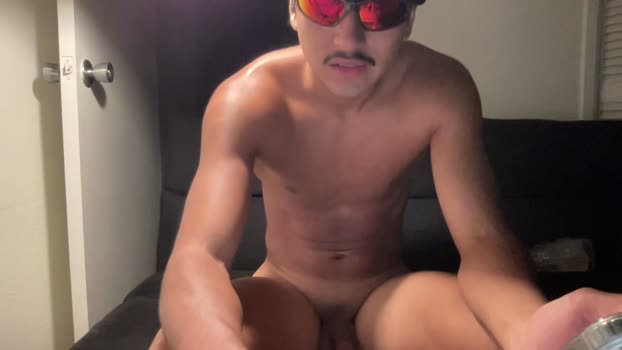 brokehungcollegeguy 08-04-2026 video sexybody