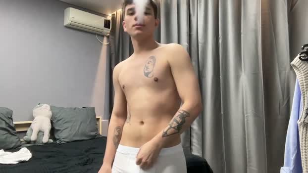 maxwoolf 09-04-2026 video Pretty