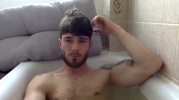 luisbadx 12-04-2026 video sexymale