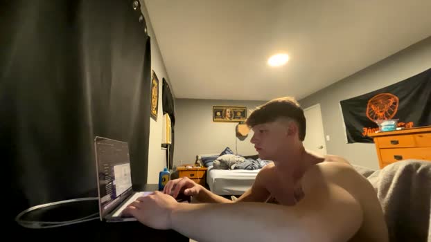 zebrasandgazelles 13-04-2026 video striptease