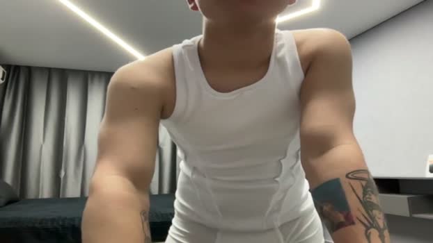 maxwoolf 13-04-2026 video jerkoff