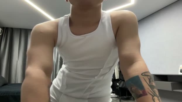 maxwoolf 13-04-2026 video sexykitty