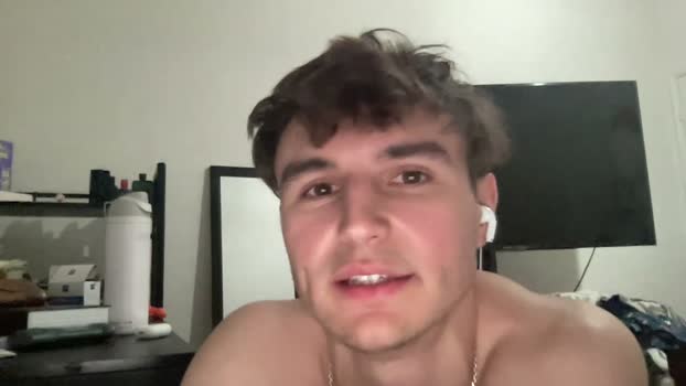 ryan287747 14-04-2026 video kiss