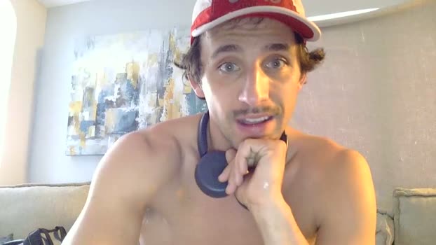 youknowwhoitis412 15-04-2026 video jerkoff