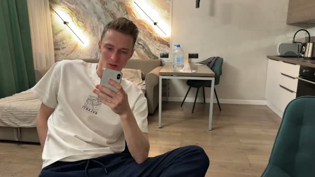 ferminlune 16-04-2026 video kiss