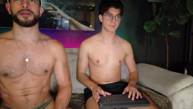 crhistian1_ 19-04-2026 Gay fuckass blowjob Video