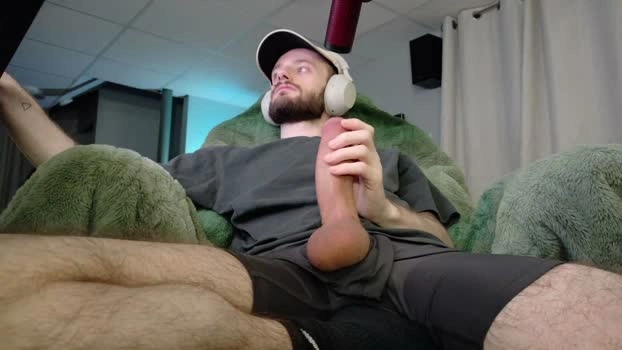 digbicknik 20-04-2026 Gay handsome natural Video