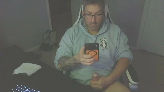 newevo 20-04-2026 Gay jerking beauty Video