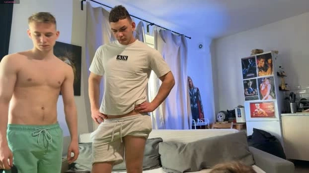 rusbigpaul 22-04-2026 Gay bigballs bicurious Video