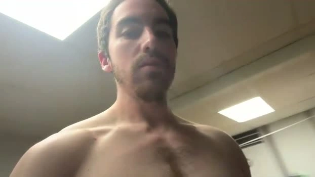 shirtlesshunk15 22-04-2026 Gay Pretty skinny Video