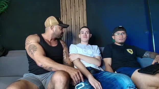 thestraightroom 22-04-2026 Gay strip prettyface Video