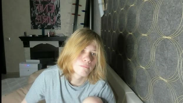 andrew_bolden 25-04-2026 Gay legs prettyface Video