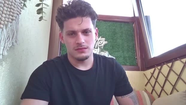 roberto_twink1 24-04-2026 Gay lick fingers Video