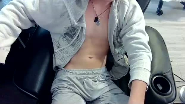 skrogdog 25-04-2026 Gay sexybody jerkoff Video