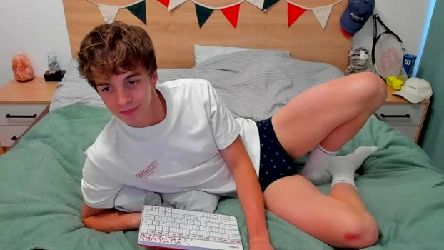 lanny_fandi 27-04-2026 Gay big fingers Video