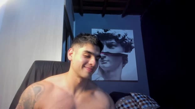 nicolasmuscle 27-04-2026 Gay handsome Recorded Video