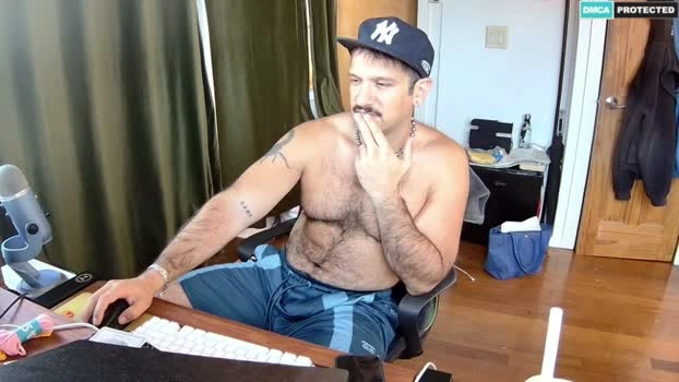 bigbro42069 28-04-2026 Gay love moan Video