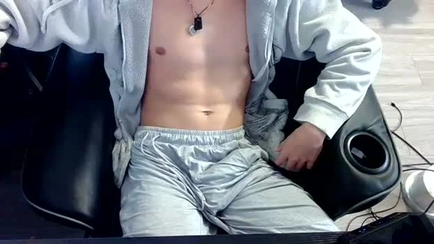 skrogdog 27-04-2026 Gay sexybody suckshow Video