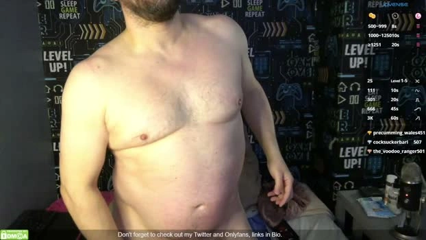 trojanbrit 29-04-2026 Gay big kissing Video