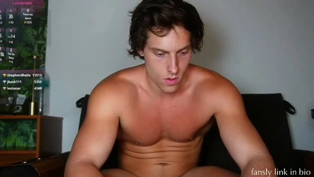 alex_islive 30-04-2026 Gay legs ass Video