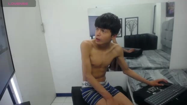 alex_it0 30-04-2026 Gay Cam harddick Video