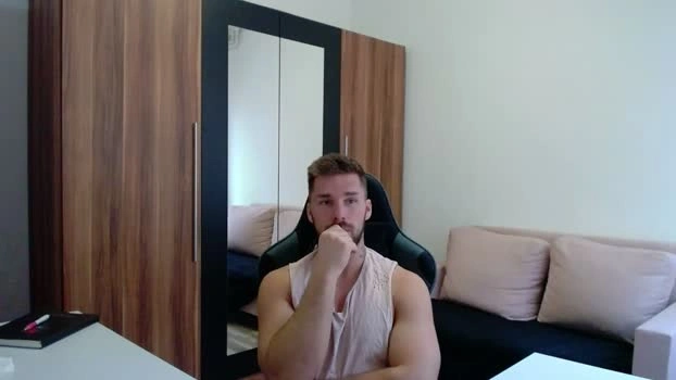 darius_94 30-04-2026 Gay play prettyface Video