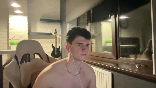 dartallo 30-04-2026 Gay fuckme bicurious Video