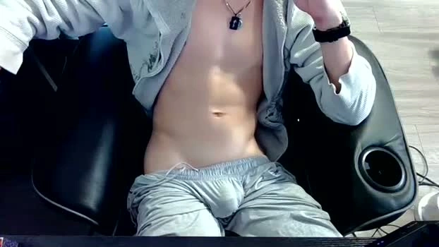 skrogdog 30-04-2026 Gay amateur strip Video
