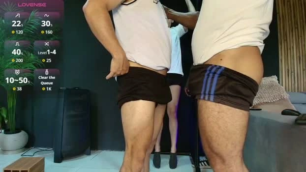 thestraightroom 30-04-2026 Gay analtoy yummy Video