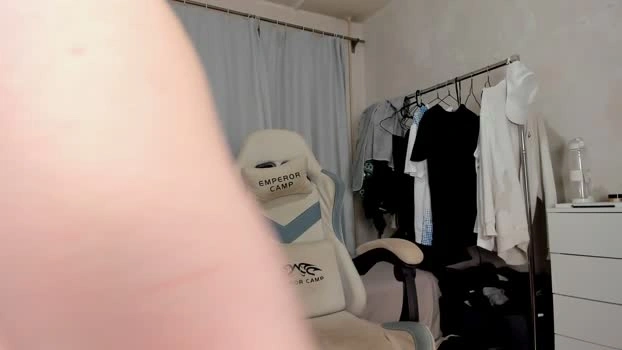 jame_flow 01-05-2026 Gay kiss juicy Video