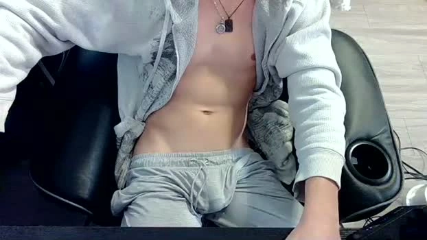skrogdog 30-04-2026 Gay harddick bigass Video
