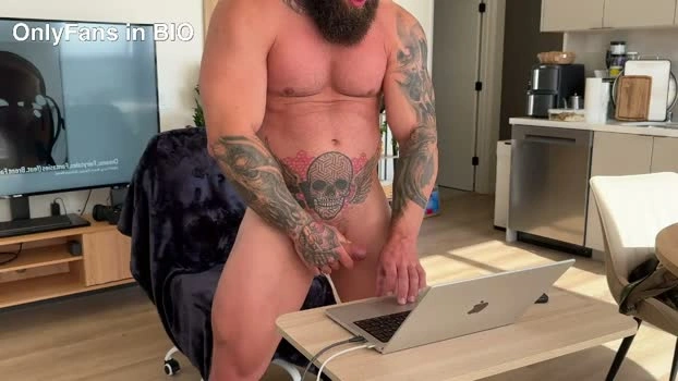 primevarg 02-05-2026 Gay natural kiss Video